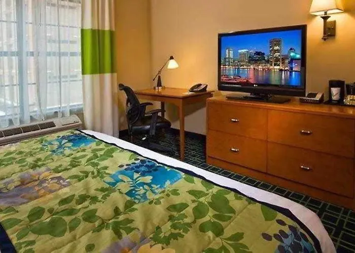 Inn & Suites Baltimore Downtown/Inner Harbor